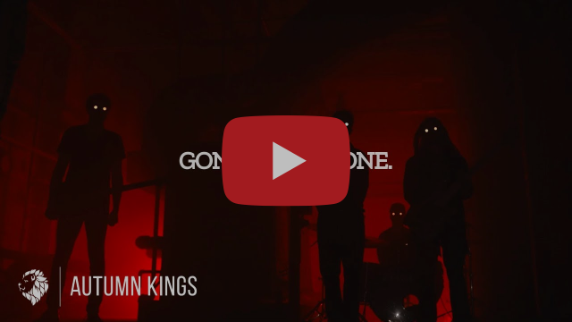 Visuel du titre « Gone, Gone, Gone » d'Autumn Kings, silhouettes du groupe dans une ambiance rouge