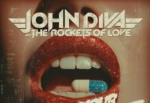 John Diva and The Rockets of Love sortent « Your Favorite Drug » Pochette de l'album « Your Favorite Drug » de John Diva and The Rockets of Love, une bouche aux lèvres rouges pailletées tenant une pilule bleue et blanche